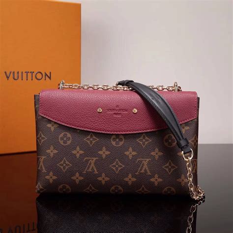 marron handbags Louis Vuitton